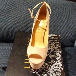 New never worn peep toe heels w/ ankle strap